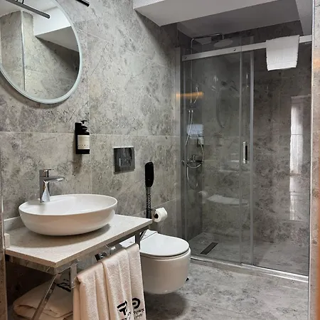 Downtown Sirkeci Hotel *